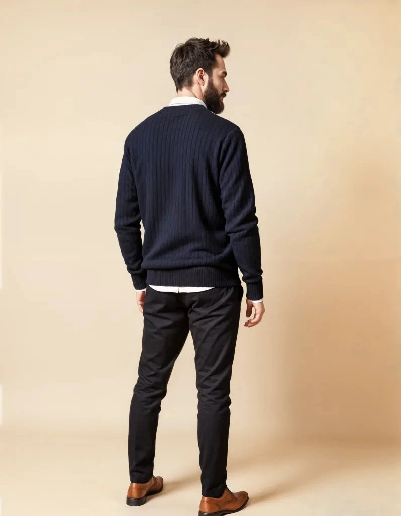 Business Casual Outfit: Classic Navy-Black Mix & Match 3 Business Casual Outfit: Classic Navy-Black Mix & Match – Bild 3