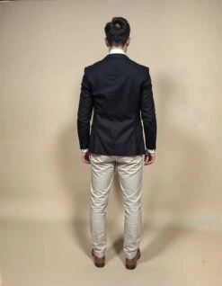 Business Casual Outfit: Timeless Black & Beige Elegance 7 Business Casual Outfit: Timeless Black & Beige Elegance -Herrenanzug Geschäft business casual outfit timeless black beige elegance outfit 255