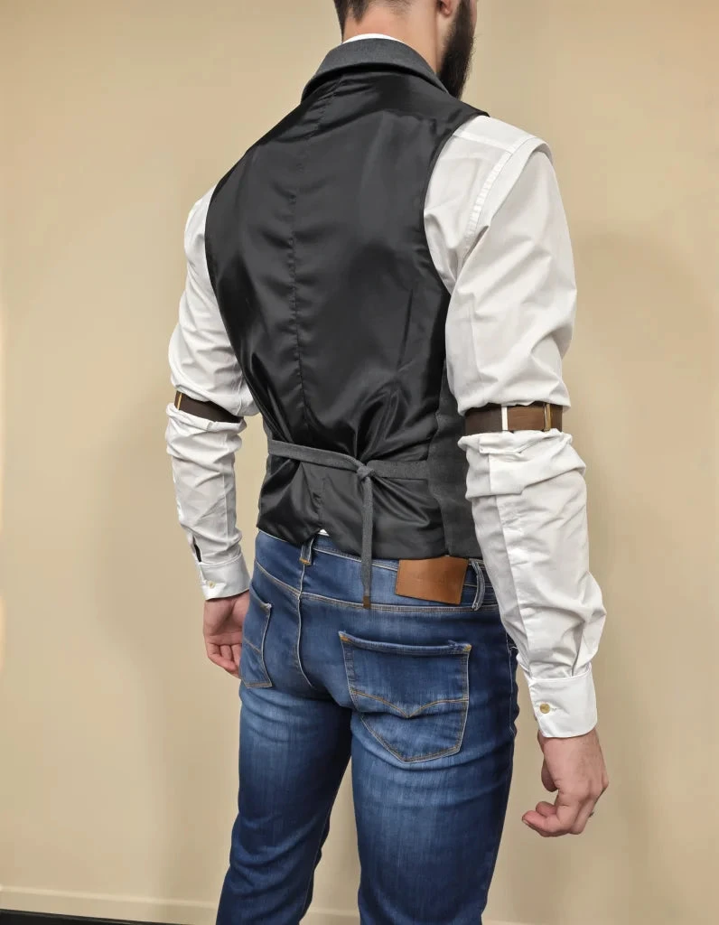 Business Casual Outfit: Urban Edge Grey Mix & Match 3 Business Casual Outfit: Urban Edge Grey Mix & Match – Bild 3