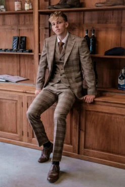 CASTLESON - Hose Captain Karomuster Beige