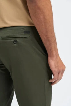 Herrenanzug Geschäft -Herrenanzug Geschäft chino hose herren olive cavani dakota 656